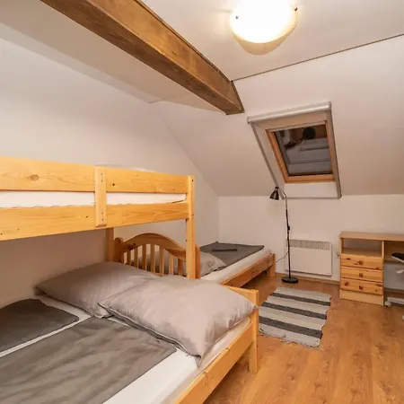 Aparthotel Szobi Malomkert Lovarda