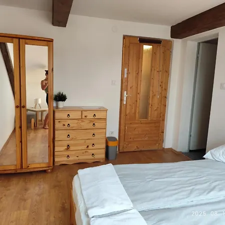 Aparthotel Szobi Malomkert Lovarda