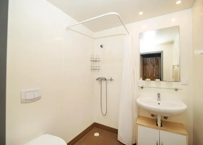 Szobi Malomkert Lovarda 公寓式酒店